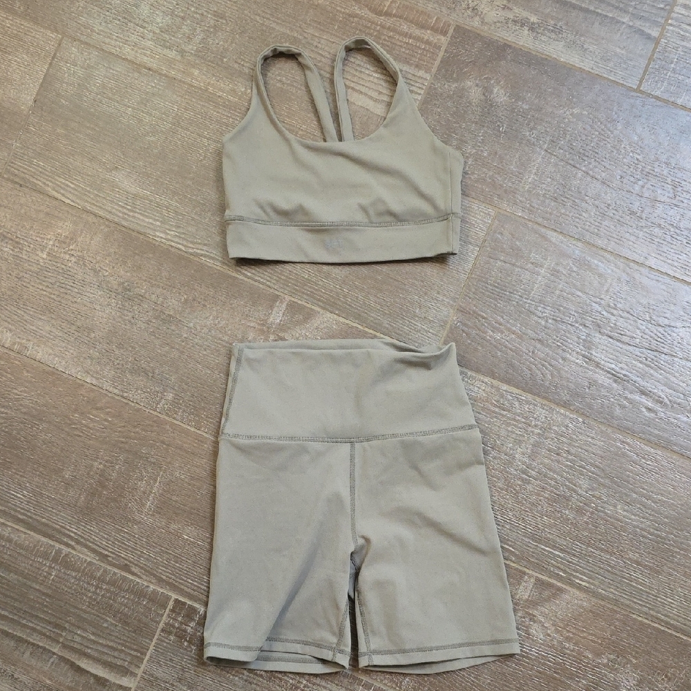 SET Active 2 Piece Bra, Biker Short Set, Small